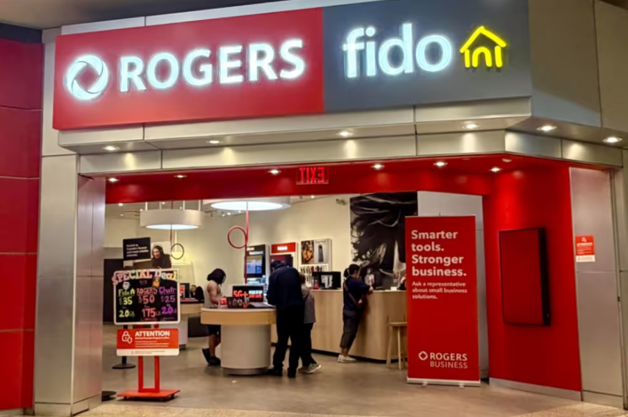 Canadians can change phone and internet plans for free starting next week